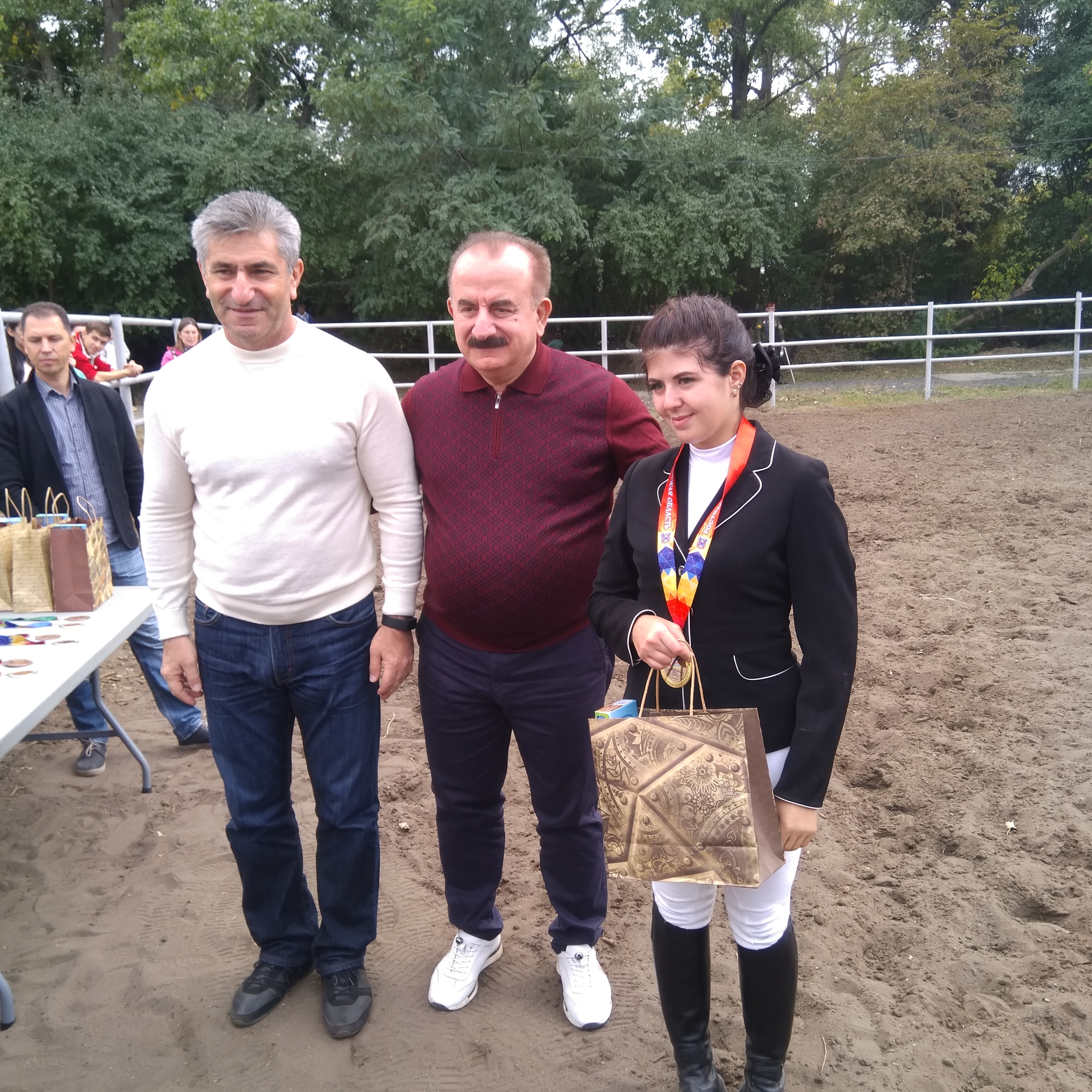 Соревнования по конному спорту