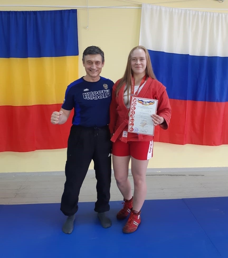 Первенство Ростовской области по самбо среди юношей и девушек 17-18 лет (2002-2003 г. р.)